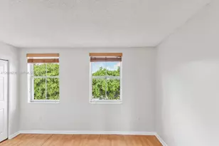 390 NW 86th Pl, Miami, FL 33126 - Photo 28