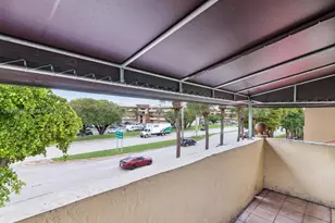 390 NW 86th Pl, Miami, FL 33126 - Photo 38