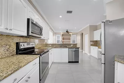 1905 Capeside Cir #1905, Wellington, FL 33414 - Photo 10