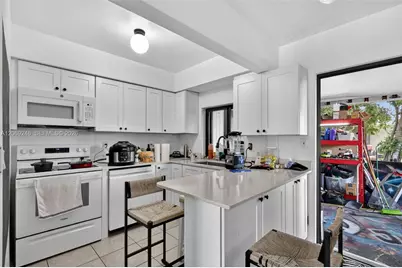 5816 Cleveland St #2, Hollywood, FL 33021 - Photo 6