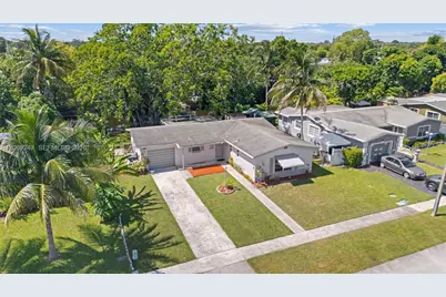 6840 SW 10th Ct, North Lauderdale, FL 33068 - Photo 34