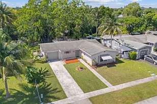6840 SW 10th Ct, North Lauderdale, FL 33068 - Photo 34