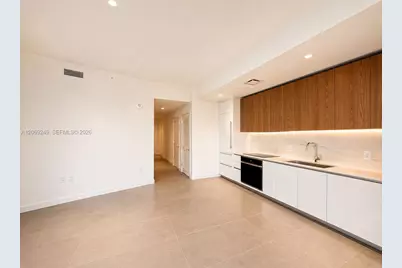 1400 Biscayne Blvd #1807, Miami, FL 33132 - Photo 6