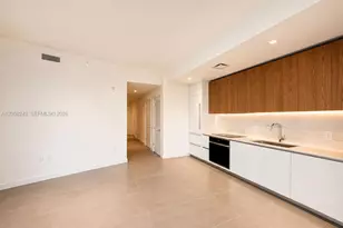 1400 Biscayne Blvd, Miami, FL 33132 - Photo 6
