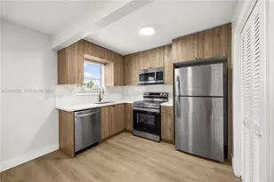 2418 Polk St, Hollywood, FL 33020 - Photo 4