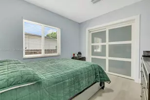 142 W 35th St, Hialeah, FL 33012 - Photo 14