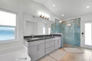 10602 NW 49th Pl, Coral Springs, FL 33076 - Photo 26