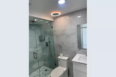 8635 NW 8th St #413, Miami, FL 33126 - Photo 16