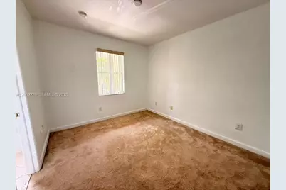 230 SE 29th Ave #12, Homestead, FL 33033 - Photo 16