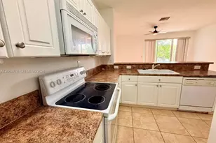230 SE 29th Ave, Homestead, FL 33033 - Photo 4