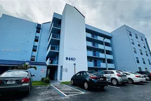 9440 Fontainebleau Blvd, Miami, FL 33172 - Photo 14
