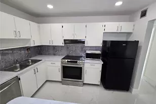 10375 N Kendall Dr, Miami, FL 33176 - Photo 14
