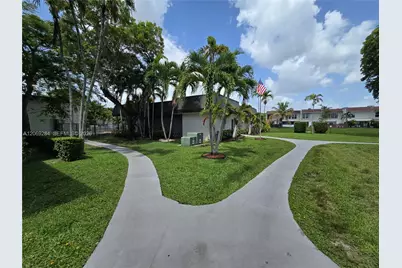 10375 N Kendall Dr #J7, Miami, FL 33176 - Photo 48