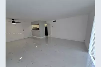 10375 N Kendall Dr #J7, Miami, FL 33176 - Photo 6