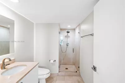 16500 Collins Ave #1752, Sunny Isles Beach, FL 33160 - Photo 48