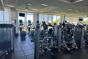 16500 Collins Ave, Sunny Isles Beach, FL 33160 - Photo 56