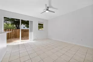 12728 SW 133rd St, Miami, FL 33186 - Photo 8