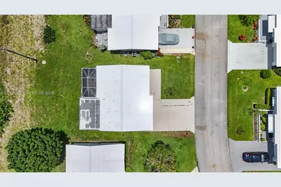 142 NW 10th Ct, Boynton Beach, FL 33426 - Photo 32
