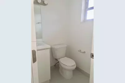 395 NE 21st St #603, Miami, FL 33137 - Photo 10