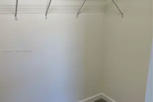 11447 W 34th Ct, Hialeah, FL 33018 - Photo 30