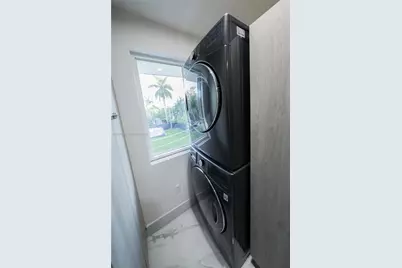 1230 NE 89th St, Miami, FL 33138 - Photo 20