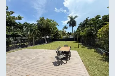 1230 NE 89th St, Miami, FL 33138 - Photo 26
