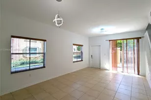 10645 SW 8th St, Pembroke Pines, FL 33025 - Photo 2