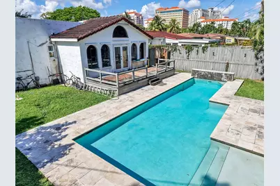3605 SW 18th Ter, Miami, FL 33145 - Photo 10