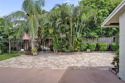 5451 Chicory Ln, Lake Worth, FL 33463 - Photo 22
