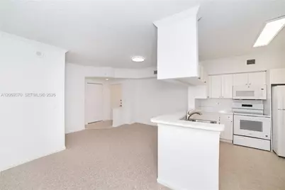 17100 N Bay Rd #1407, Sunny Isles Beach, FL 33160 - Photo 26