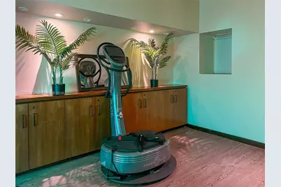 6799 Collins Ave #804, Miami Beach, FL 33141 - Photo 88
