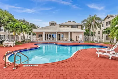 2850 N Oakland Forest Dr #208, Oakland Park, FL 33309 - Photo 22