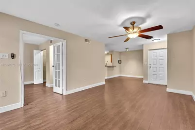 2850 N Oakland Forest Dr #208, Oakland Park, FL 33309 - Photo 1