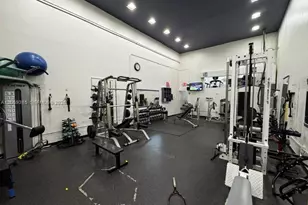 610 Tennis Club Dr, Fort Lauderdale, FL 33311 - Photo 28
