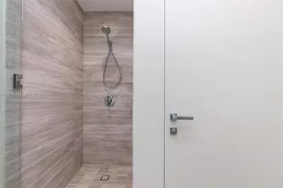18975 Collins Ave #1803, Sunny Isles Beach, FL 33160 - Photo 30