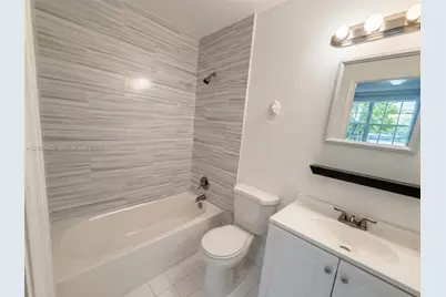 3152 SW 49th St #126, Dania Beach, FL 33312 - Photo 8