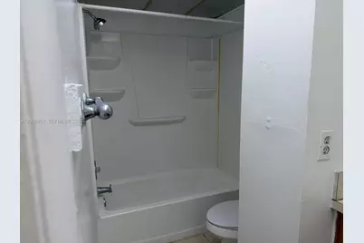 2800 NW 56th Ave #E206, Lauderhill, FL 33313 - Photo 12