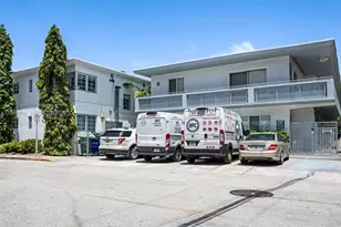 1135 8th St, Miami Beach, FL 33139 - Photo 22