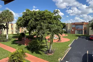 9331 SW 4th St, Miami, FL 33174 - Photo 12