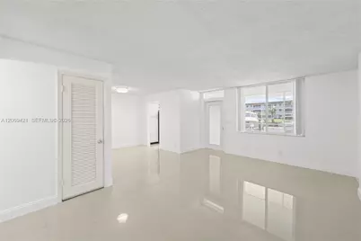 104 Paradise Harbour Blvd #114, North Palm Beach, FL 33408 - Photo 8