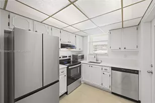 104 Paradise Harbour Blvd, North Palm Beach, FL 33408 - Photo 6