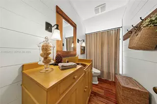 180 Ocean Blvd, Golden Beach, FL 33160 - Photo 20