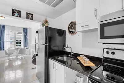 [Address not provided], Miami Beach, FL 33139 - Photo 4