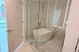 1400 Biscayne Blvd, Miami, FL 33132 - Photo 10