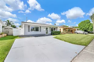 2710 NW 54th St, Tamarac, FL 33309 - Photo 2