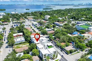 525 NE 61st St, Miami, FL 33137 - Photo 22