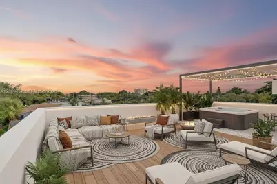 525 NE 61st St, Miami, FL 33137 - Photo 2