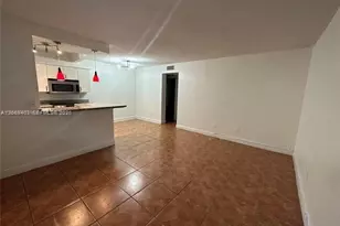 1801 S Treasure Dr, North Bay Village, FL 33141 - Photo 4