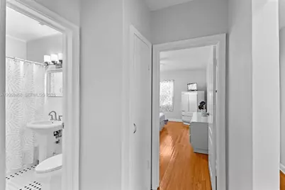 2470 SW 23rd Ave, Miami, FL 33145 - Photo 18