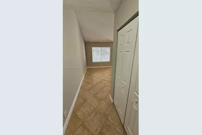 815 W Boynton Beach Blvd #4-205, Boynton Beach, FL 33426 - Photo 4